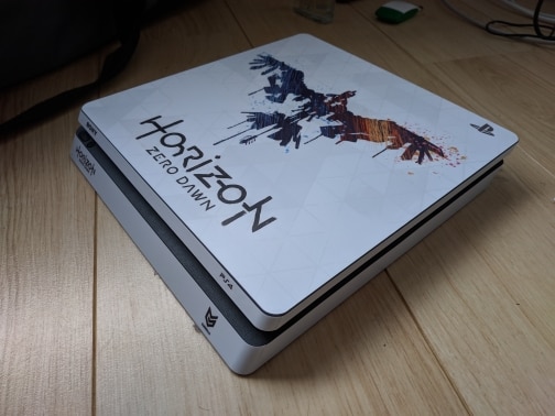 ps4 slim horizon zero dawn